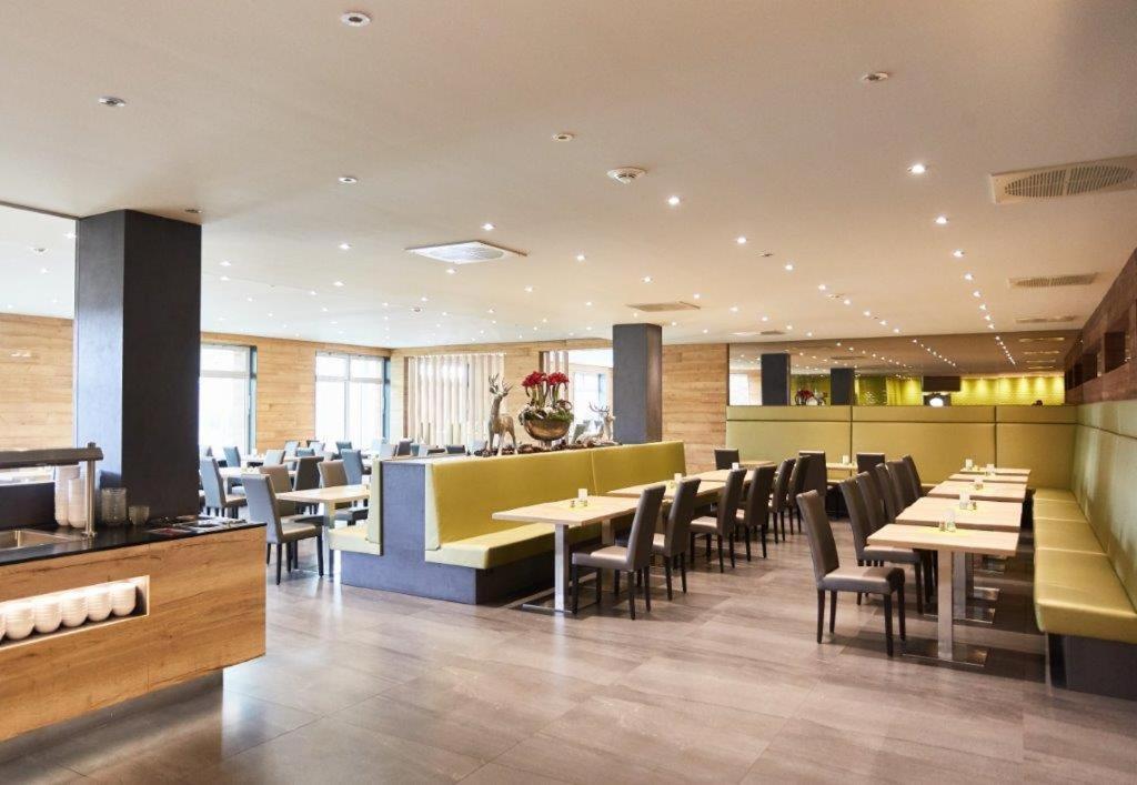 Zollnitz Fair Resort All Inclusive Wellness & Spa Hotel Jena מראה חיצוני תמונה